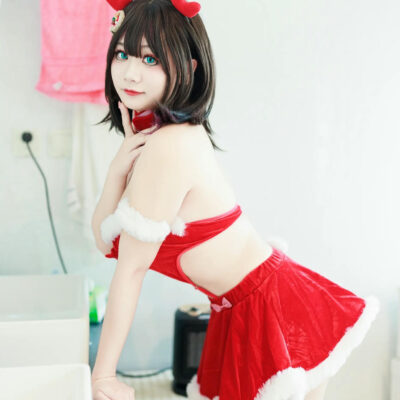 169841206704015-L2D2V5.jpg