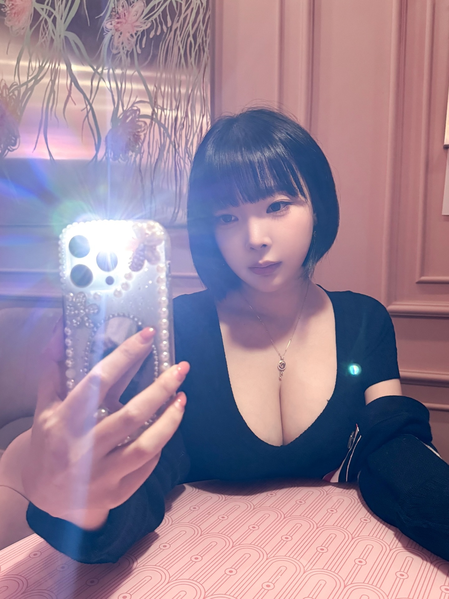 400199900187786-QmsguX.jpg