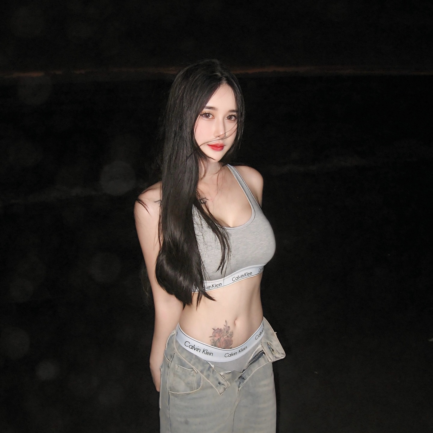 400199900187998-jzTpIp.jpg