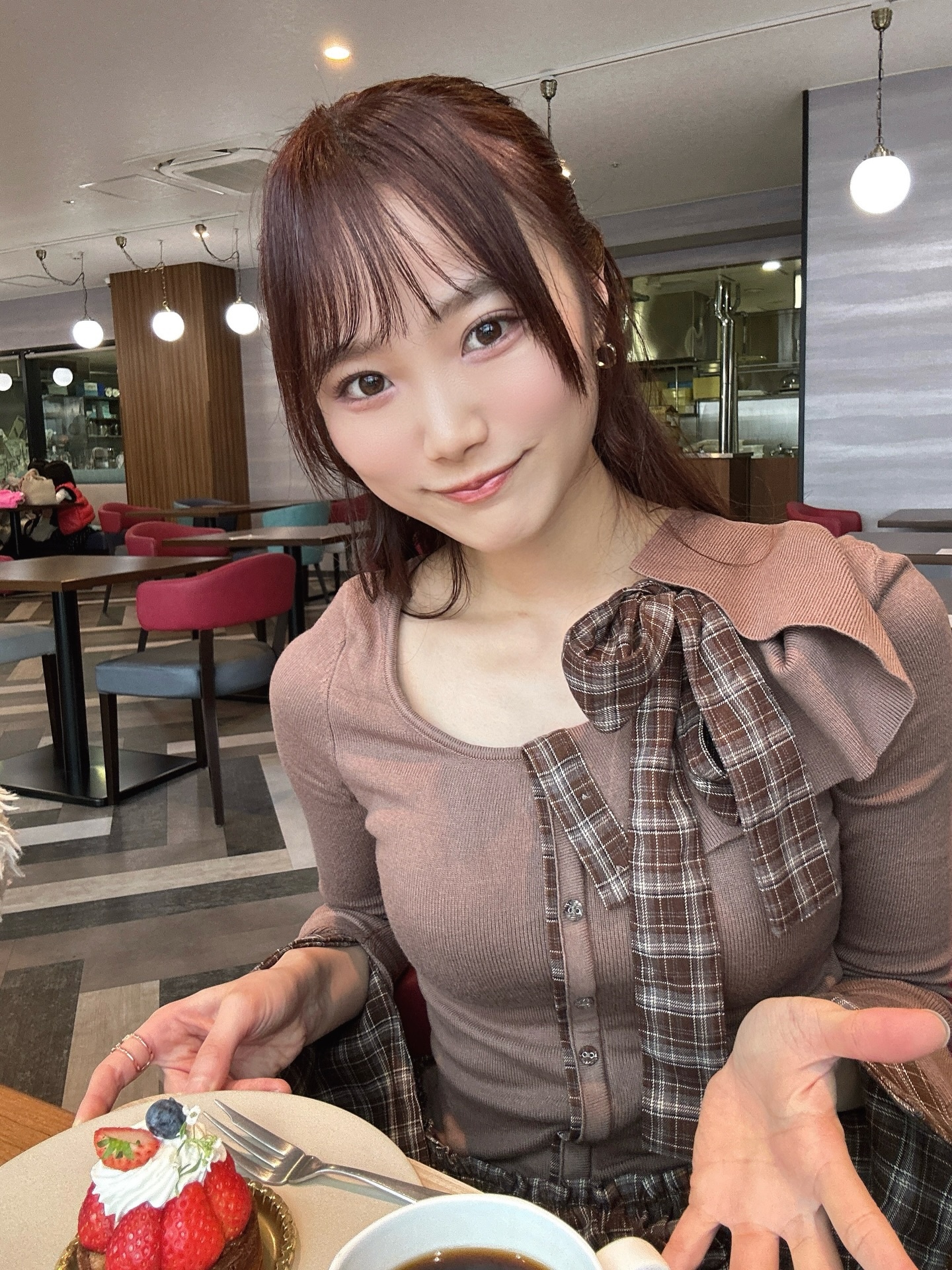 400199900195991-OUct3g.jpg