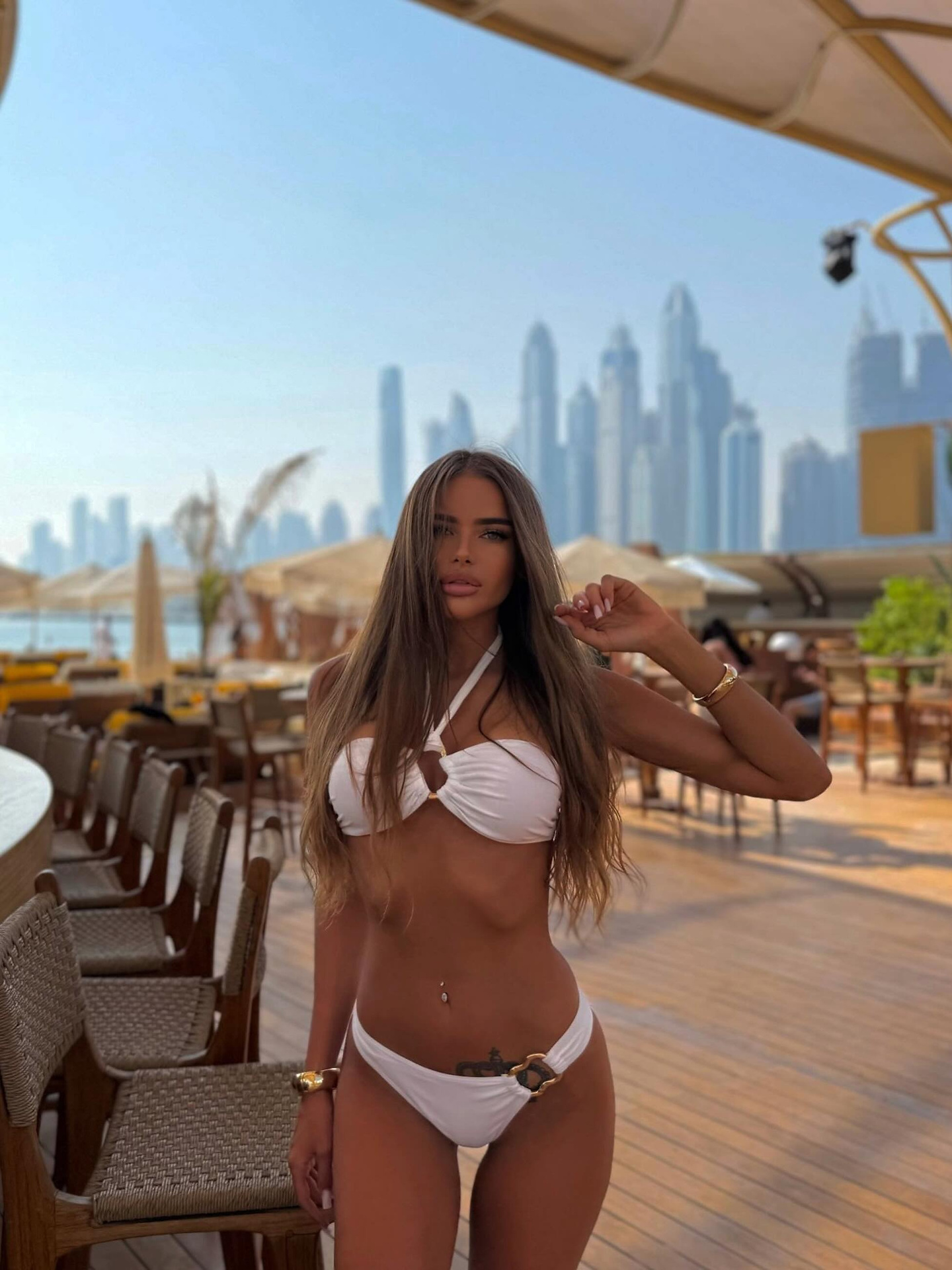400199900215675-qsHAtg.jpg