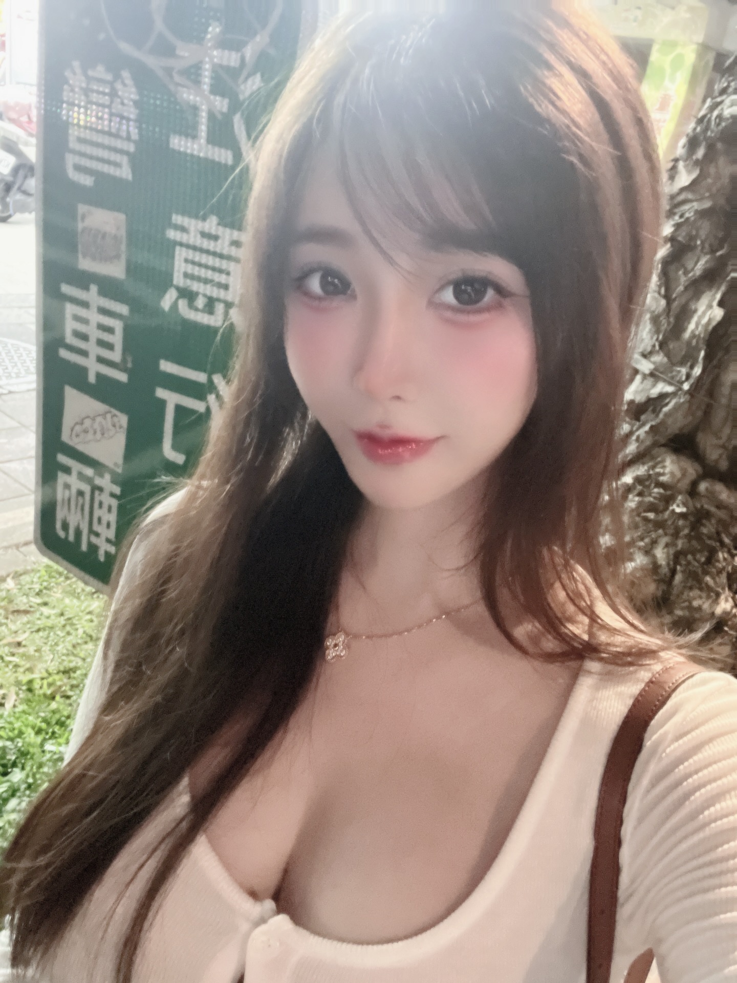 400199900217876-zHkRqt.jpg
