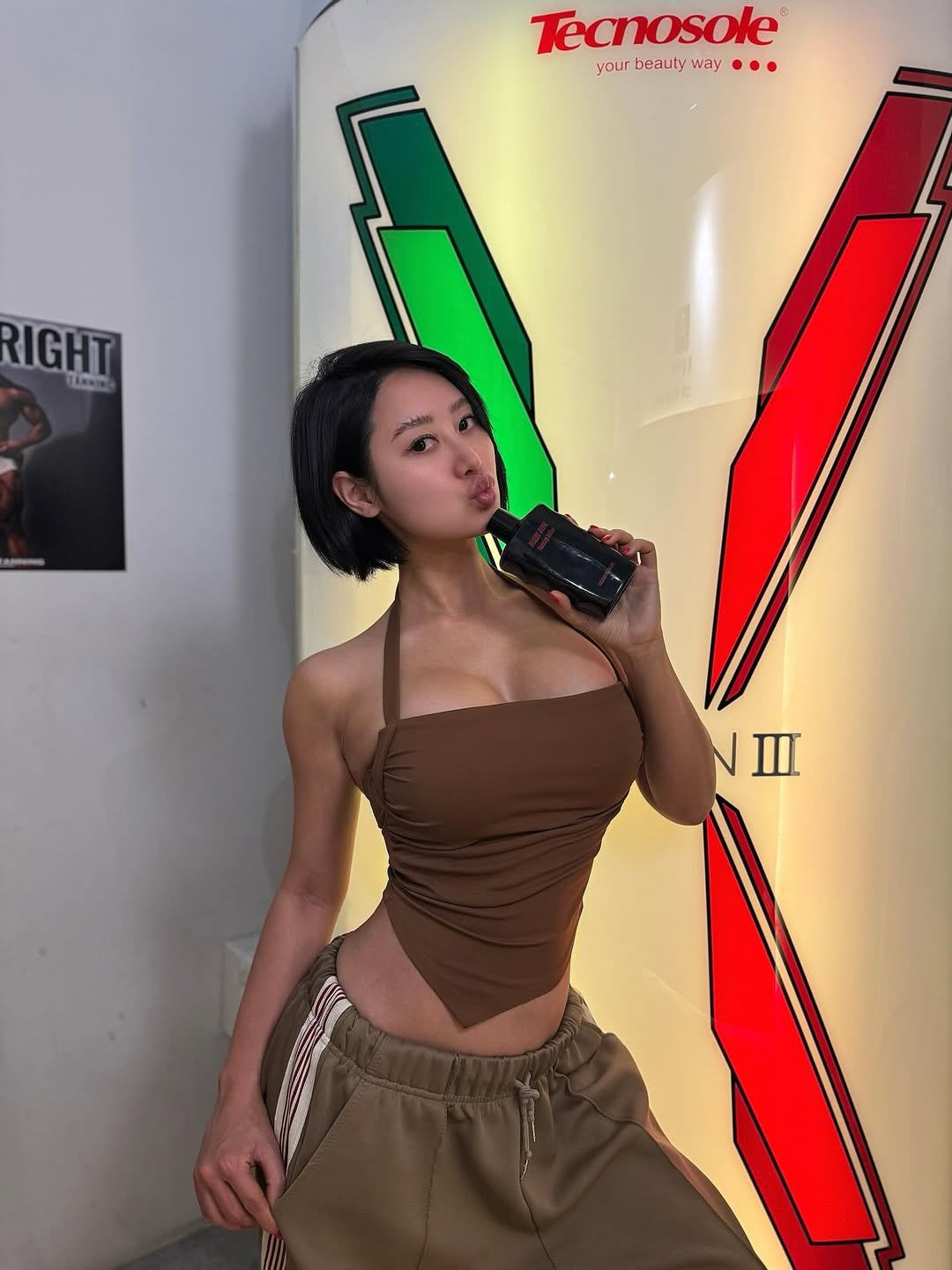 577903100006067-egiw4N.jpg