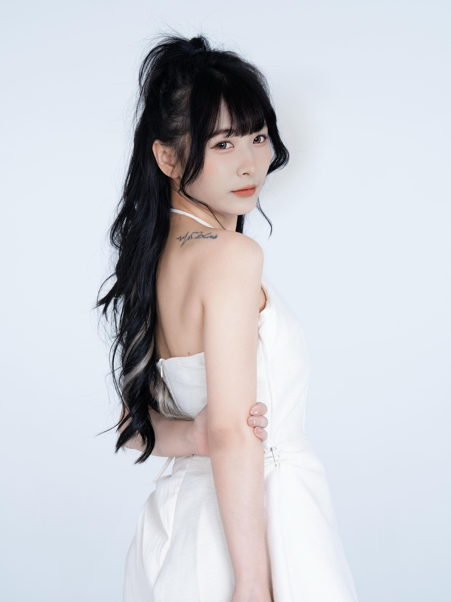 400199900236173-KQBh6X.jpg